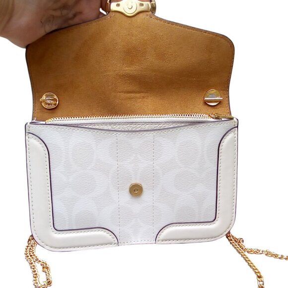 Coach Like New Georgie Crossbody Bag in Signature Canvas & Leather - Picture 6 of 6